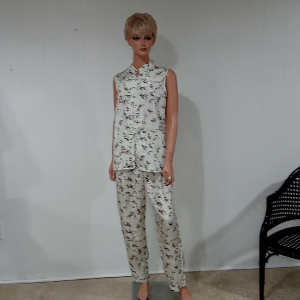 Floral pajama set